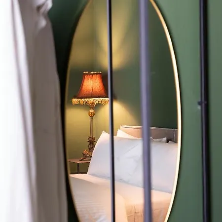 Cuella Casa- Ortigia Holidays Apartment *